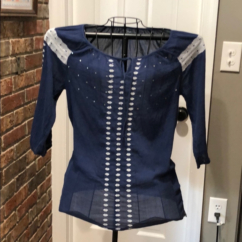 Old Navy Top -Medium